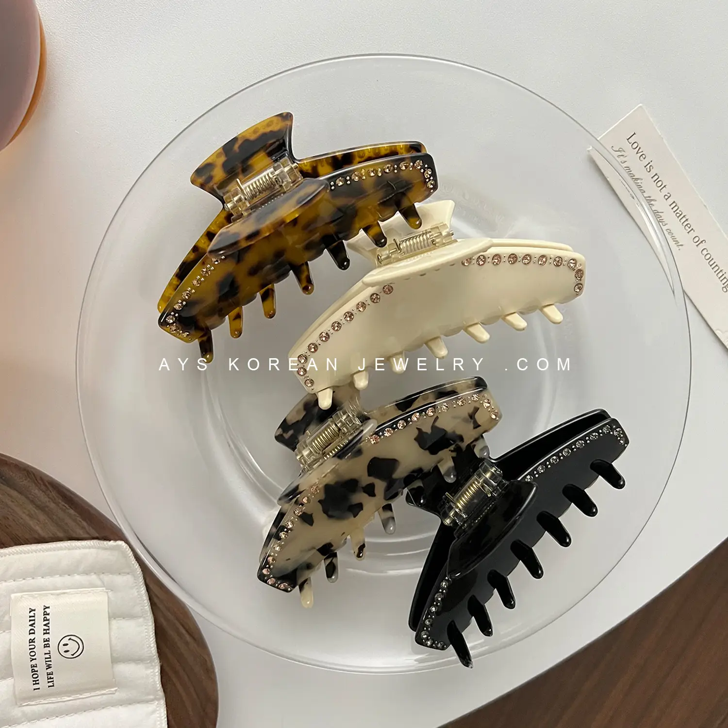 Tortoiseshell Hairpin with Shark Clip Design - Image 19