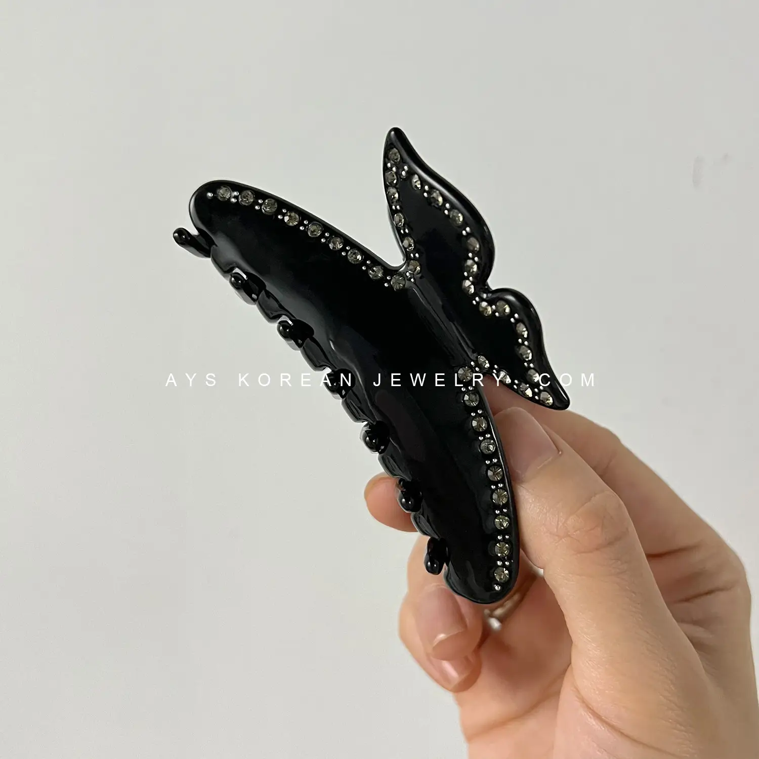 Tortoiseshell Hairpin with Shark Clip Design - Image 15