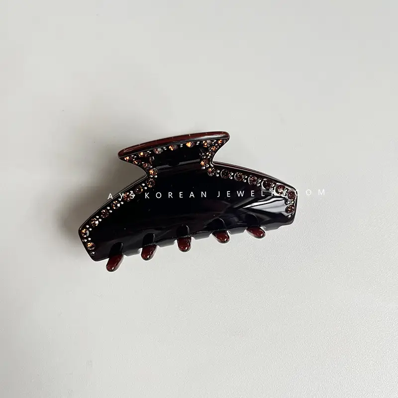 Tortoiseshell Hairpin with Shark Clip Design - Image 7
