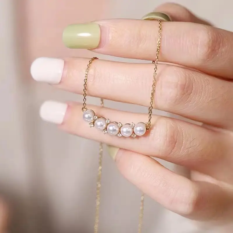 Classic Pearl Necklace with 5 Beads for Women - Image 2
