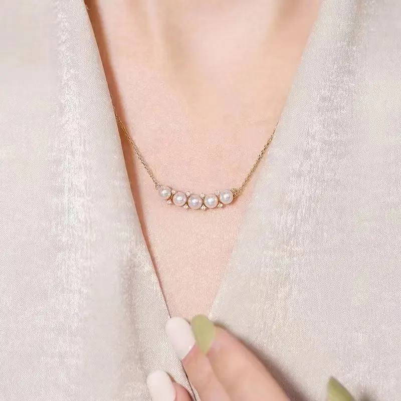 Classic Pearl Necklace with 5 Beads for Women - Image 3