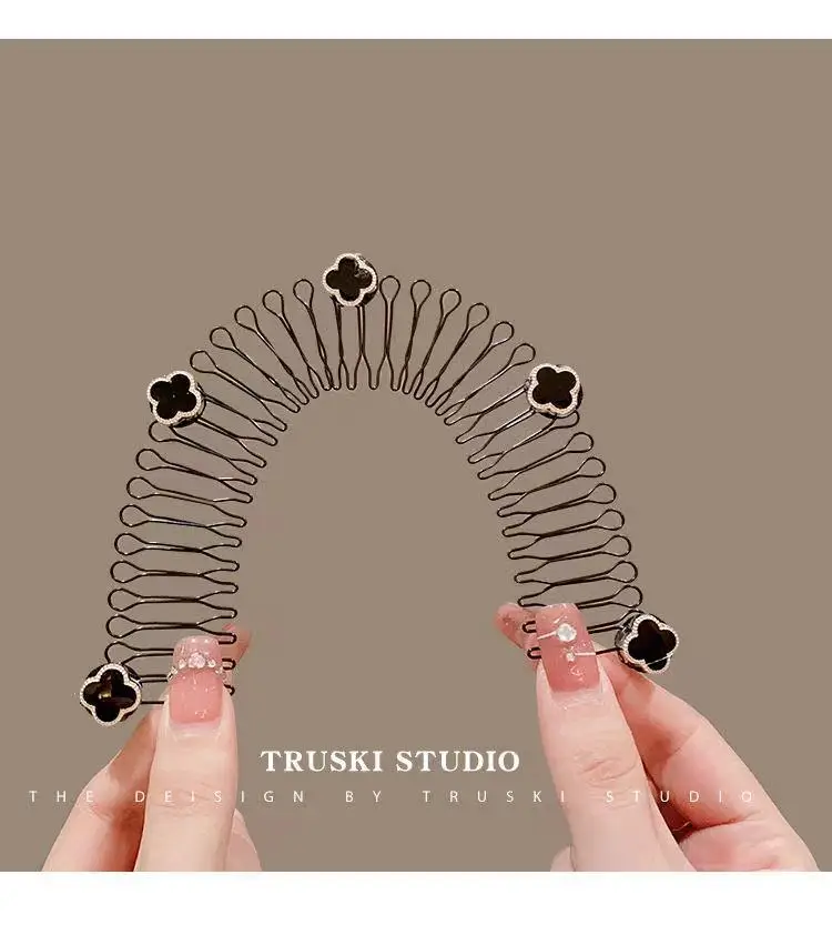 Lala Hair Comb with Flower Decor for Bangs & Updo — feature 11