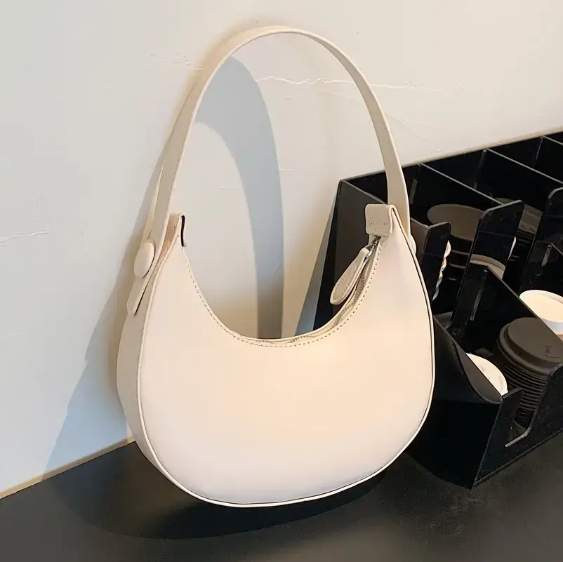 Women's White Retro Shoulder Bag 2025 - Image 6