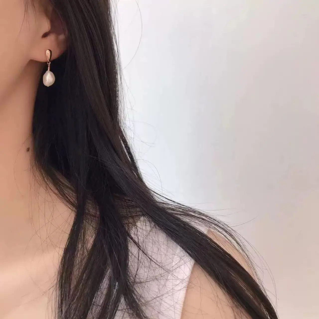 925 Sterling Pearl Earrings Small Retro Baroque