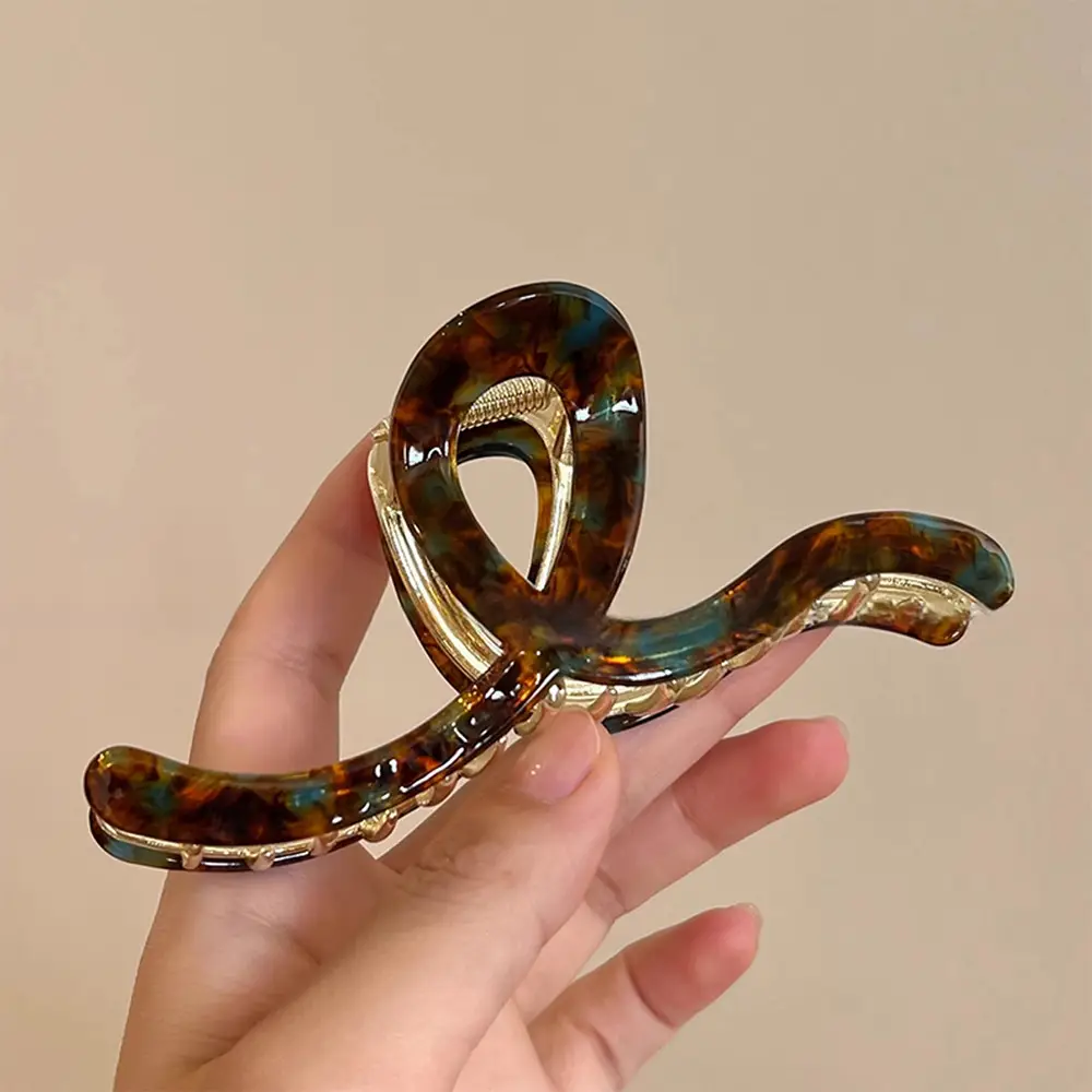 High-Grade Acetate Shark Clip for Women Back Updo - Image 2