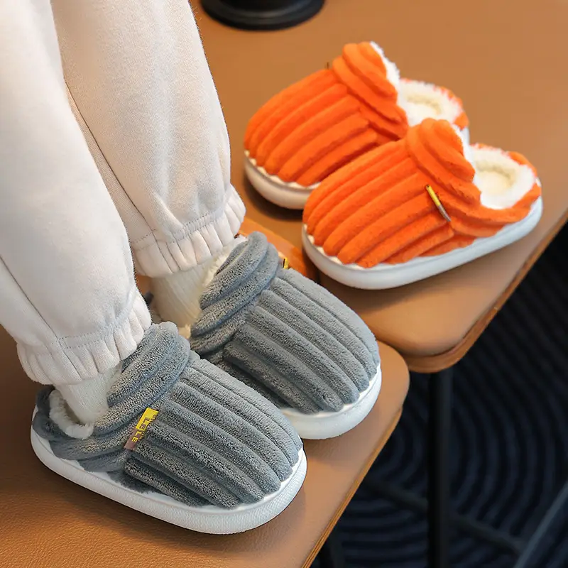 Children's cotton slippers winter boys and girls baby plush slippers indoor bag heel warm plush non-slip parent-child slippers