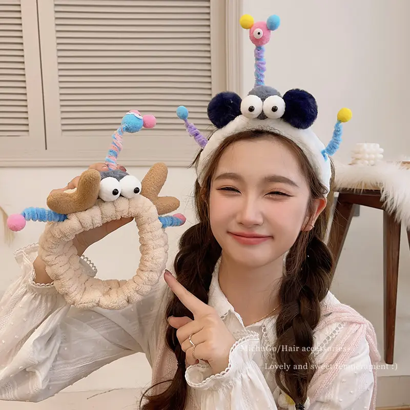 Plush Cartoon Face Scarf Hair Band Waterproof Non-Slip — feature 7