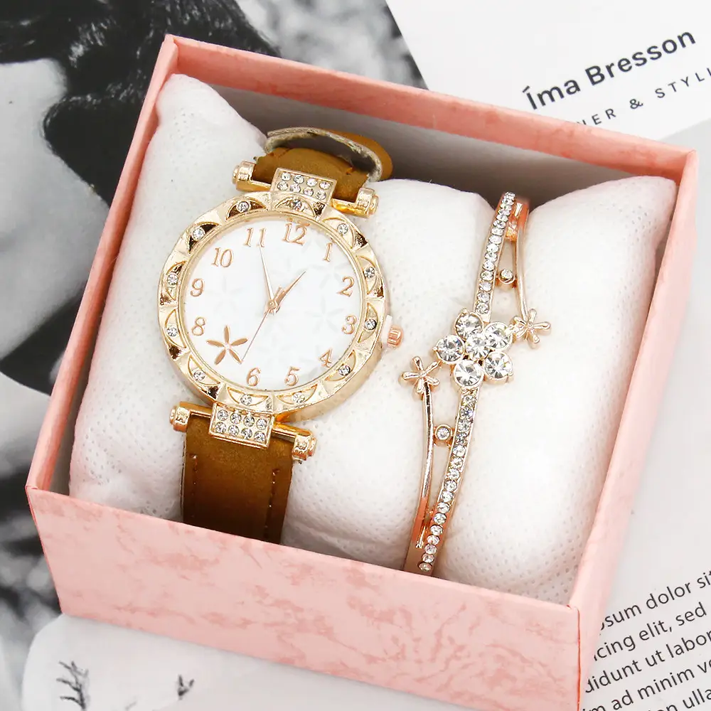 Gold Plated Wristwatch Set for Women Quartz Bracelet Combination — feature 2