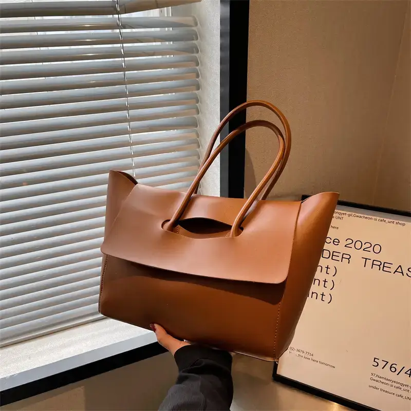 Black French Style Wings Bag for Women 2023 - Image 6