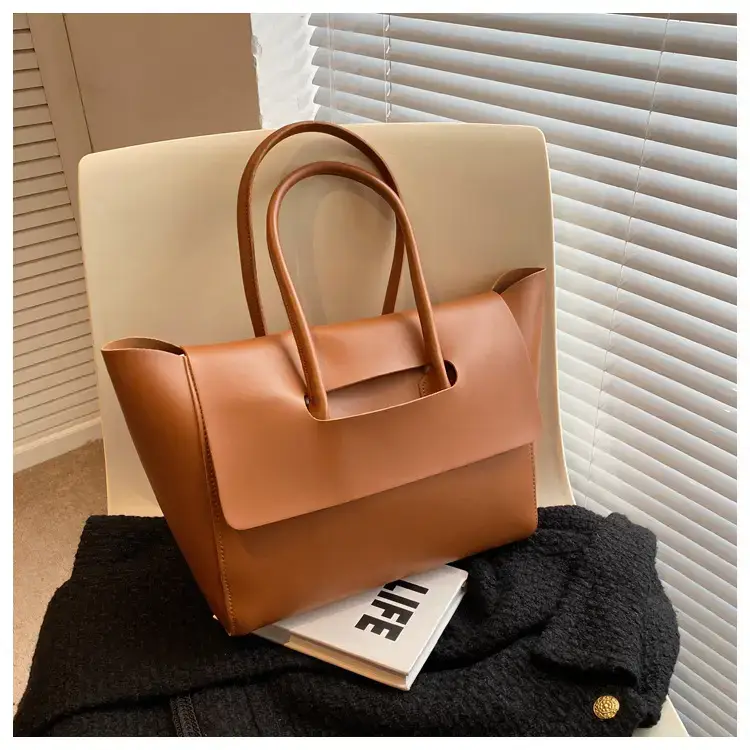 Black French Style Wings Bag for Women 2023 — feature 30