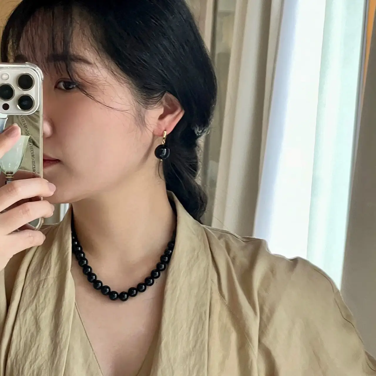 Korean Style Black Onyx Ear Buckle Earrings - Image 3