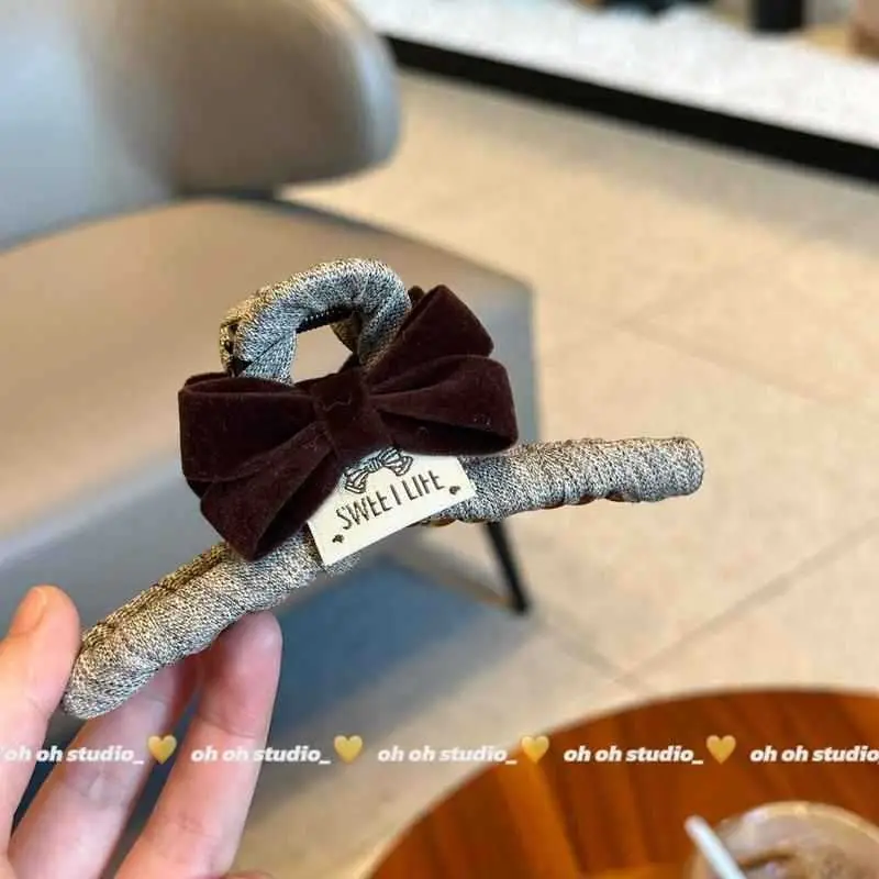 New Plus Size Shark Hair Clip for Women
