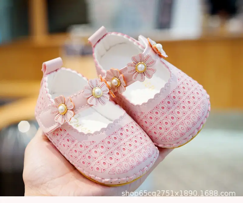 Pink Heart Pattern Toddler Shoes 0-1 Year Old — feature 6