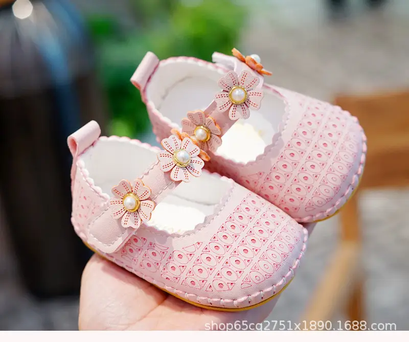 Pink Heart Pattern Toddler Shoes 0-1 Year Old — feature 8