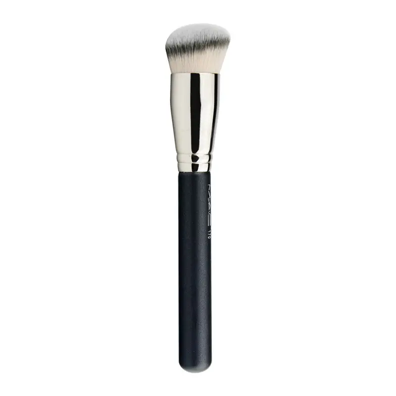 In Stock New Wake Ultra-Thin One-Line Foundation Brush Flat Head Light Concealer - Image 13