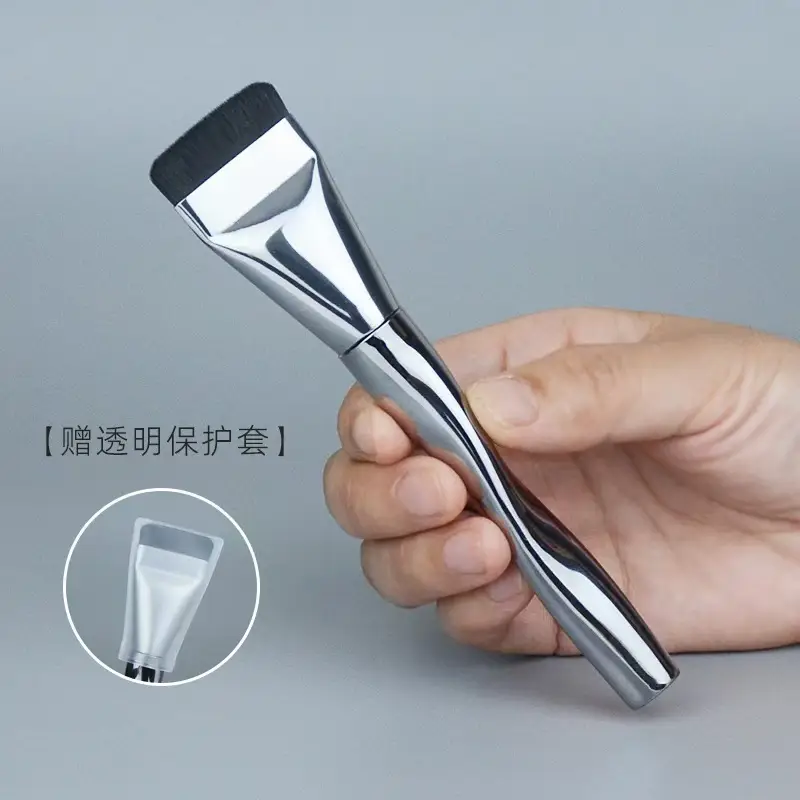 In Stock New Wake Ultra-Thin One-Line Foundation Brush Flat Head Light Concealer - Image 7