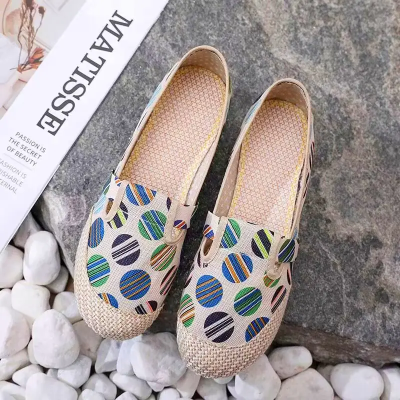 Spring and Autumn Old Beijing Cloth Shoes New Women's Canvas Shoes Non-slip Soft Sole Single-layer Shoes Comfortable All-match Casual Moms Shoes - Image 5