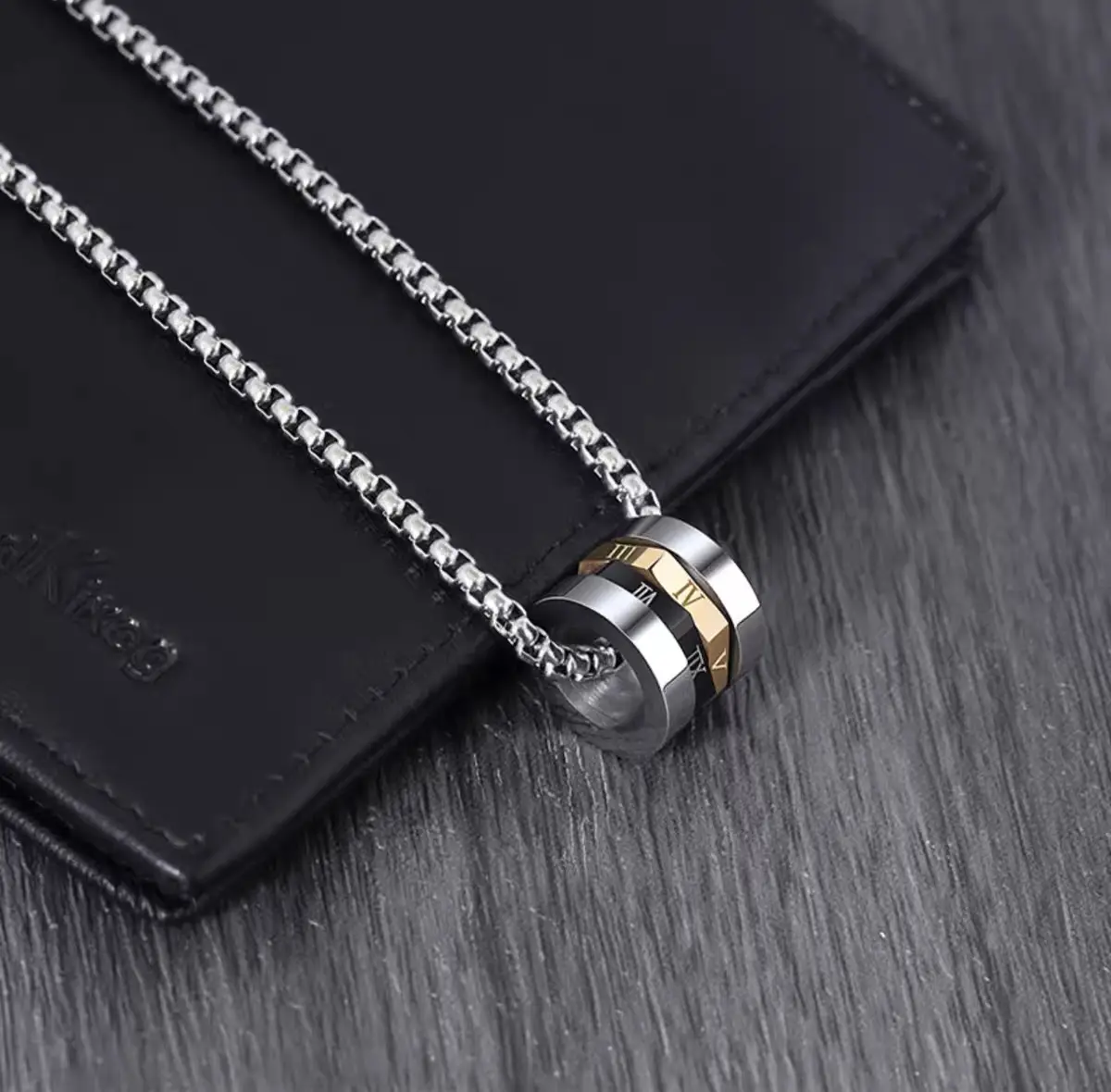Platinum Two-Color Necklace for Men Women — feature 10