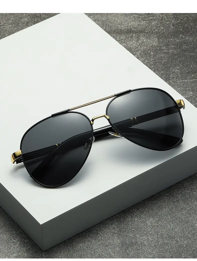 Men's Metal Polarized Sunglasses Red Frame Driving Glasses — feature 7
