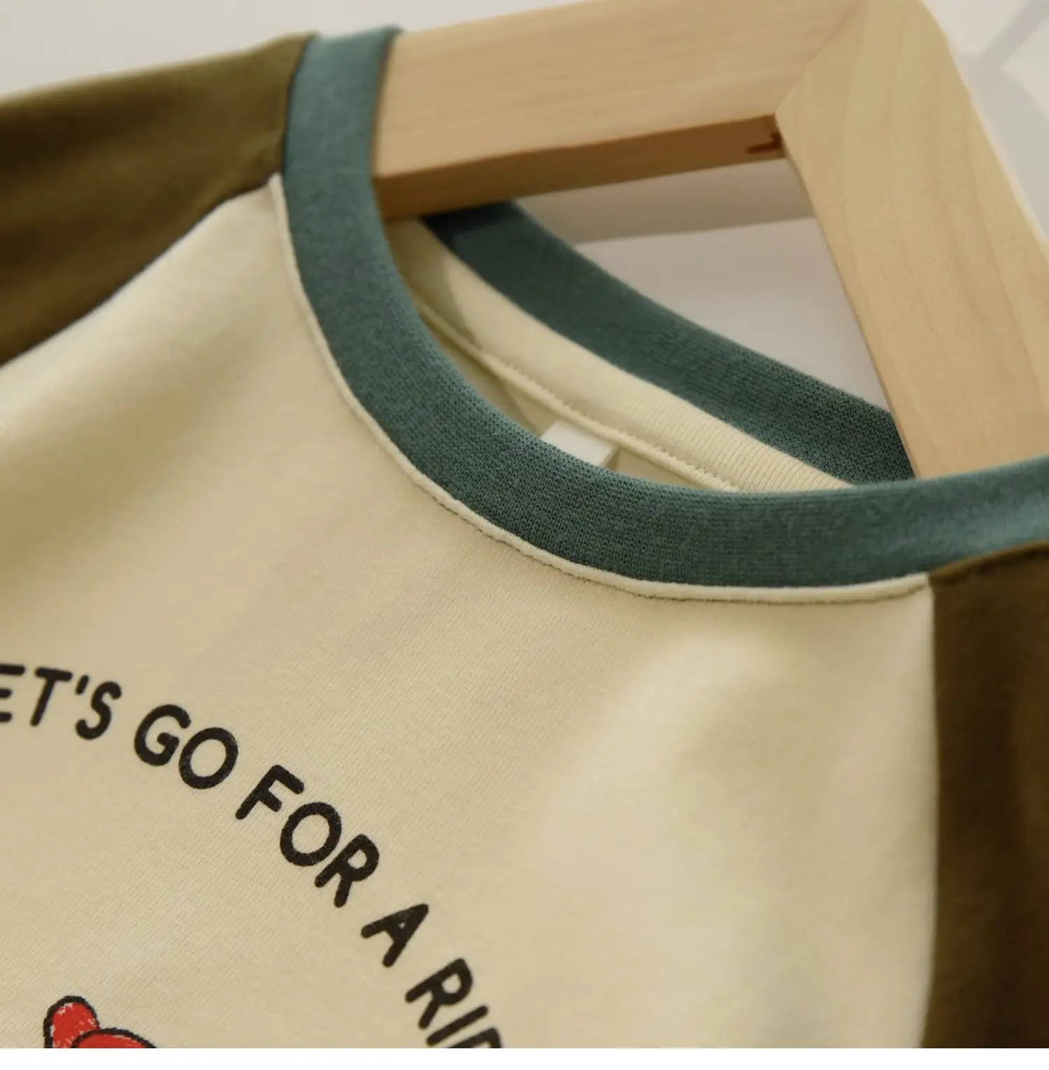 Children Cotton Cartoon T-Shirt Boys Round Neck Long Sleeve — feature 12