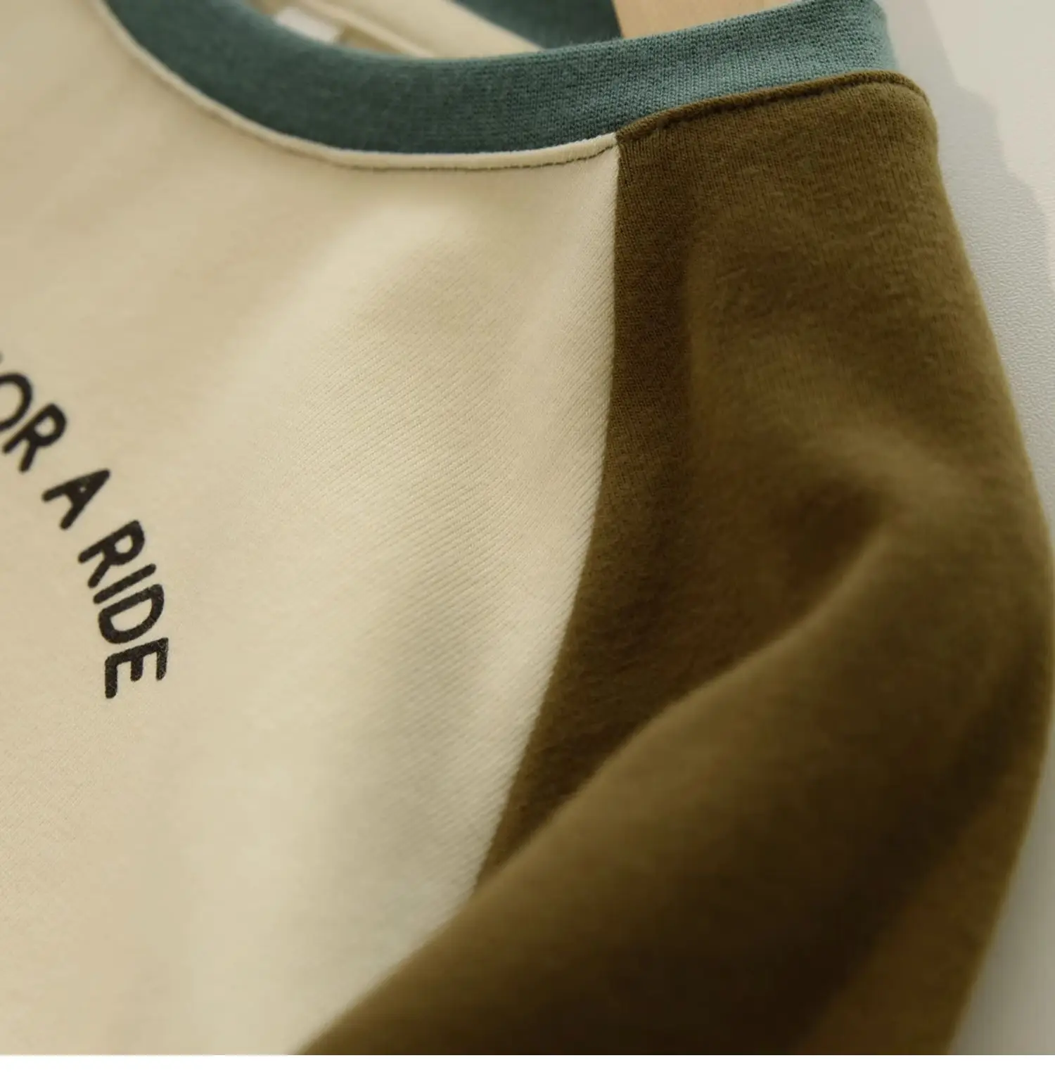 Children Cotton Cartoon T-Shirt Boys Round Neck Long Sleeve — feature 13
