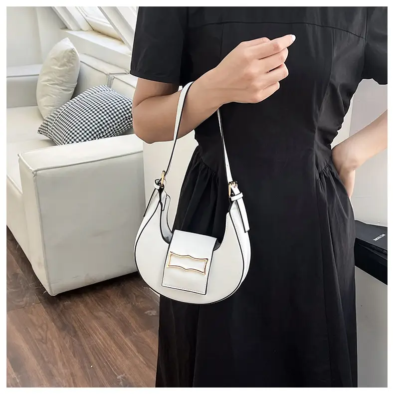 Crescent Shoulder Bag Women's Light Luxury Messenger — feature 11