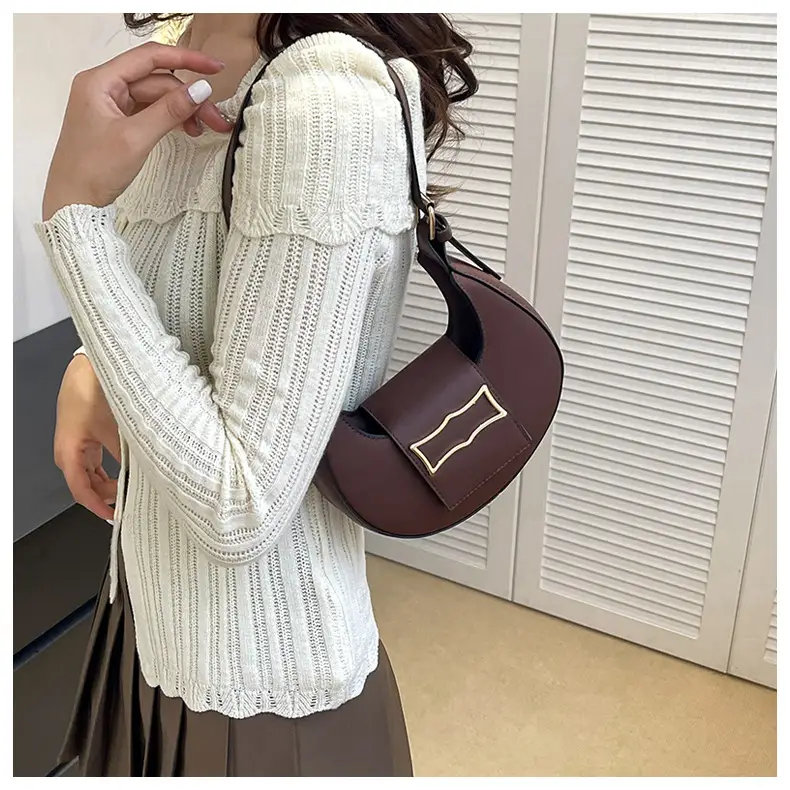 Crescent Shoulder Bag Women's Light Luxury Messenger — feature 27