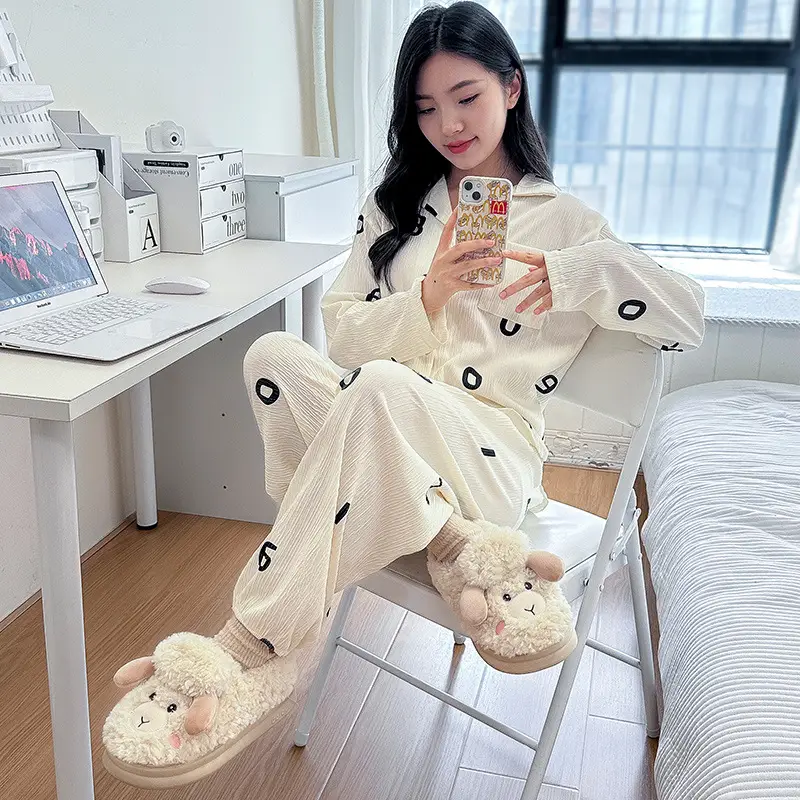 Cotton slippers women's winter home indoor confinement shoes wholesale plush slippers men's warm cotton slippers non-slip cartoon cotton shoes - Image 4
