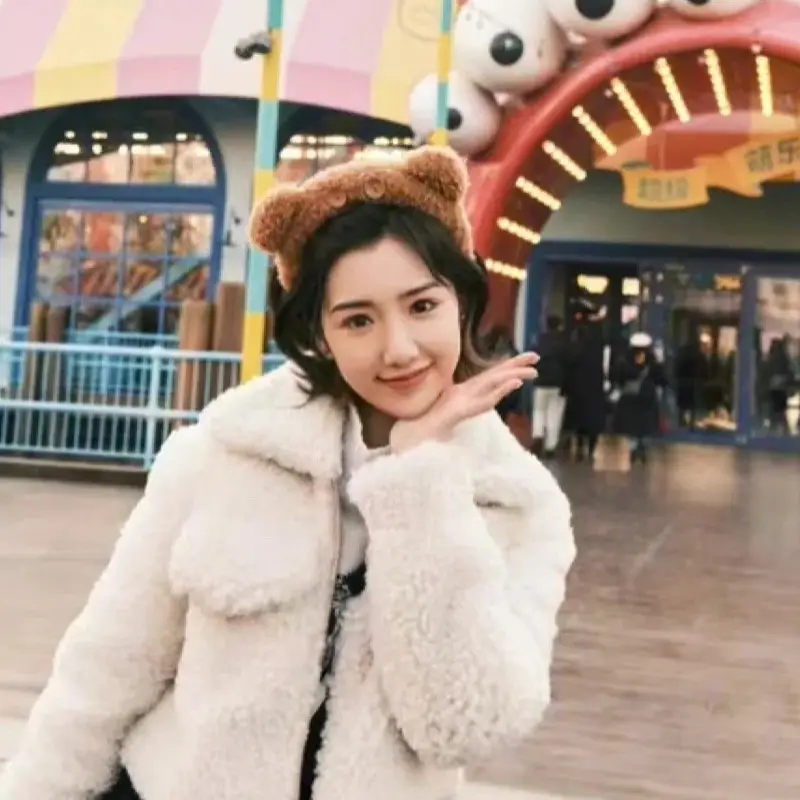 Japan Universal Bear Headband with Face Wash — feature 7