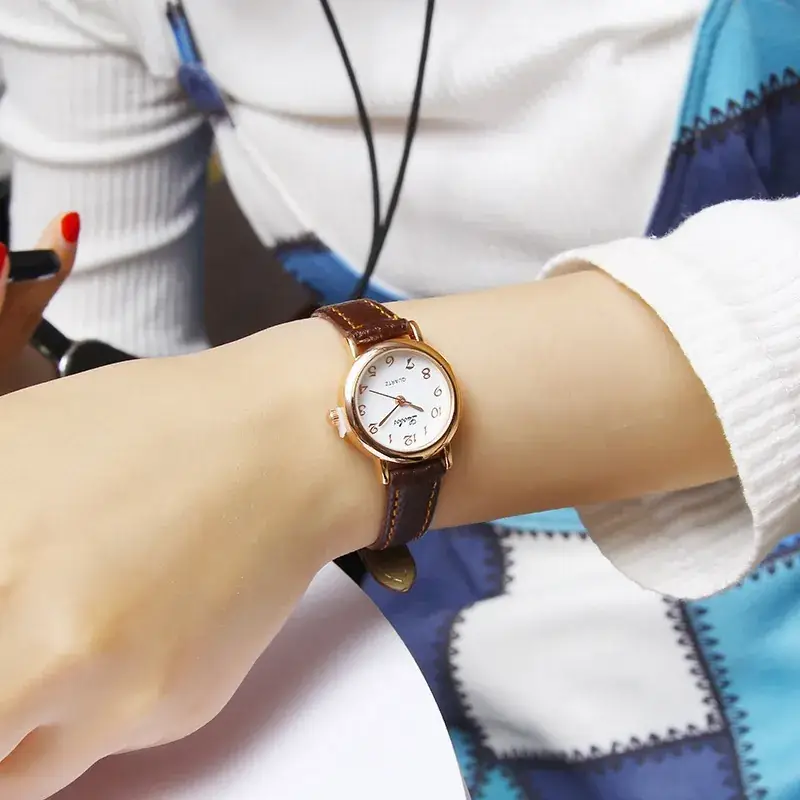 Women's Retro Korean Watch Brown Strap Quartz Small Dial - Image 4