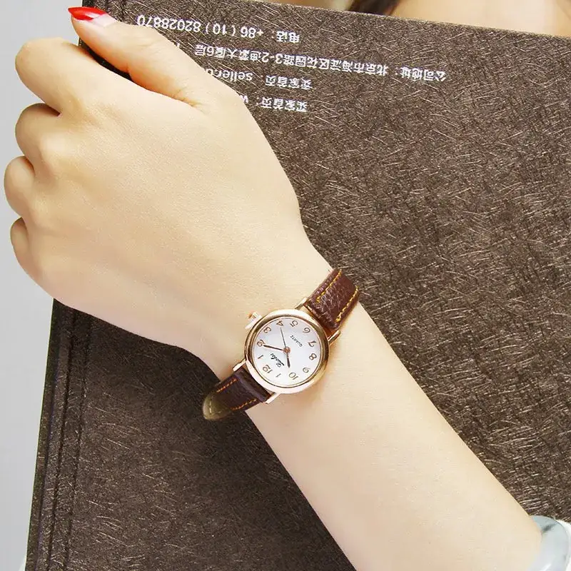 Women's Retro Korean Watch Brown Strap Quartz Small Dial - Image 6