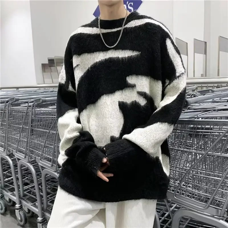 Men Black Cream Striped Fleece Sweatshirt Round Neck — feature 15