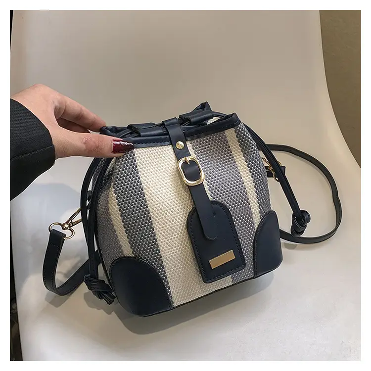 Women Canvas Bucket Bag Red Blue 2026 New Style - Image 4