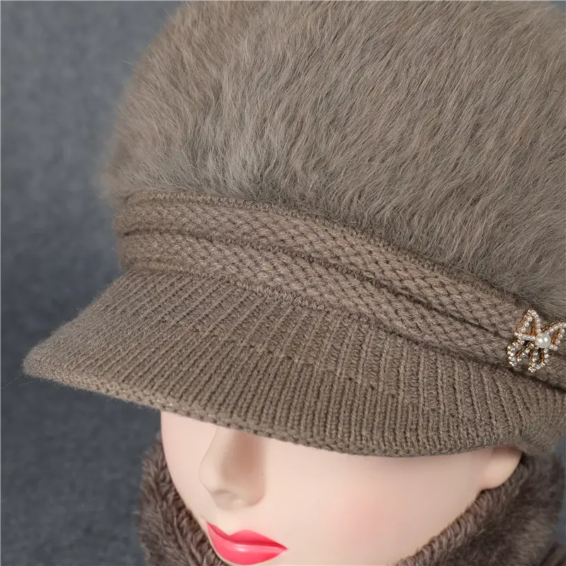 Fleece Lined Faux Fur Hat with Bow for Women — feature 2