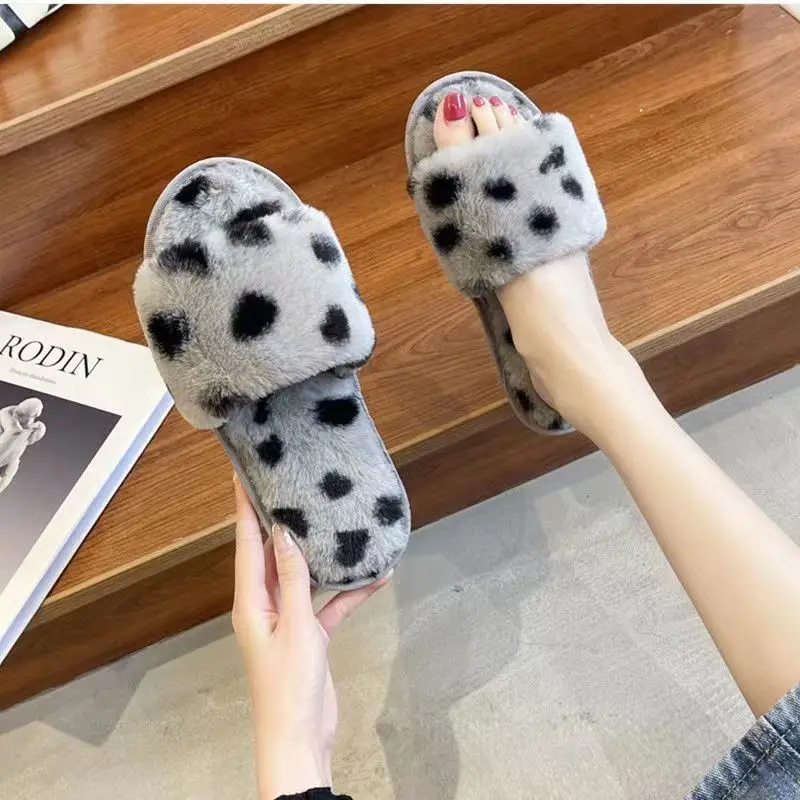 Slippers for Women New Plush Leopard Print Furry Four-Season Non-Slip Silent Indoor and Outdoor Wear One-Word Women's Home Cotton Slippers