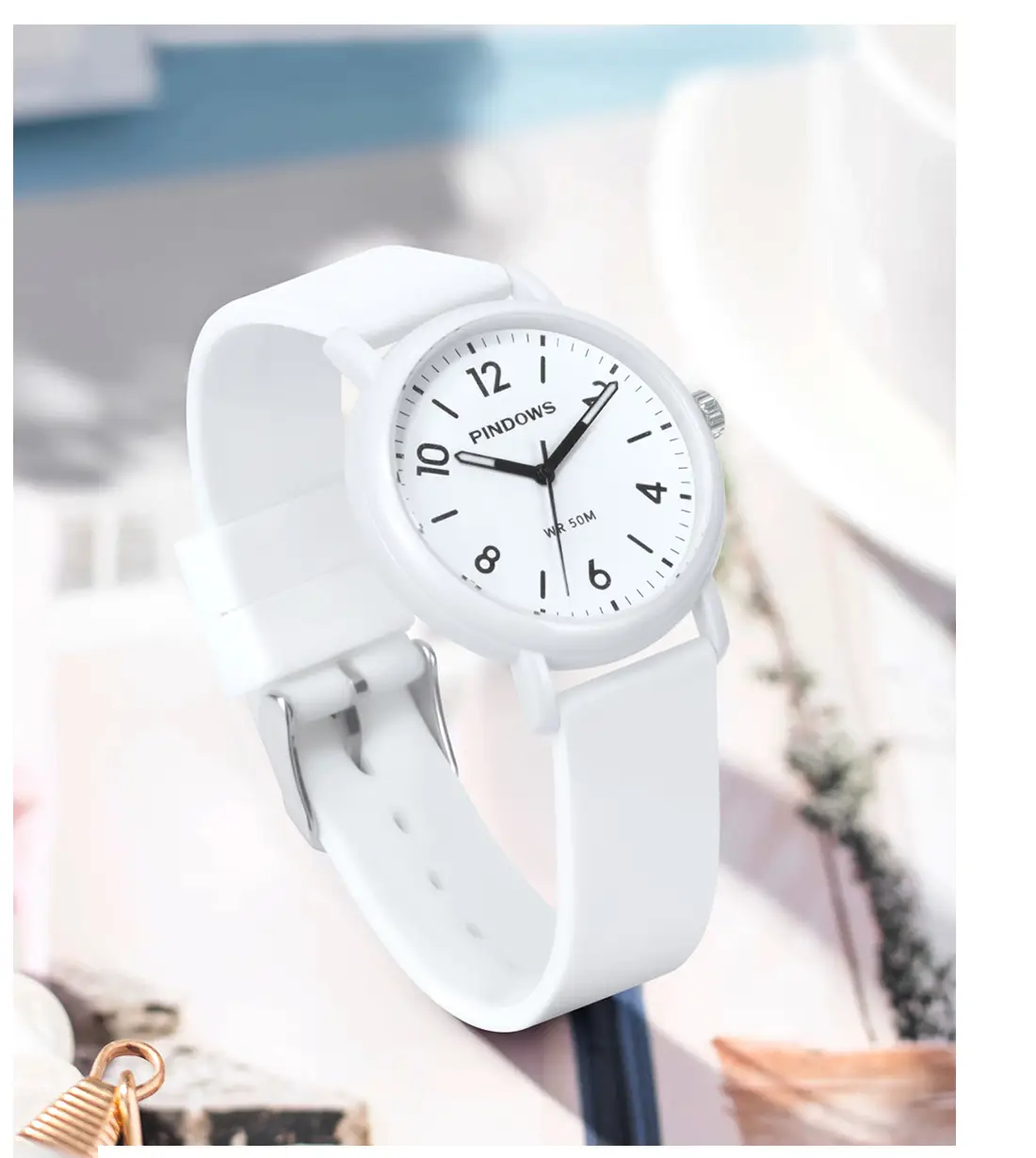 Trendy Red Blue White Quartz Watch for Boys Girls — feature 4