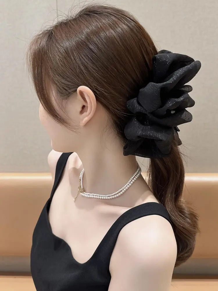 Black Cloud Bubble Hair Clip for Women — feature 5