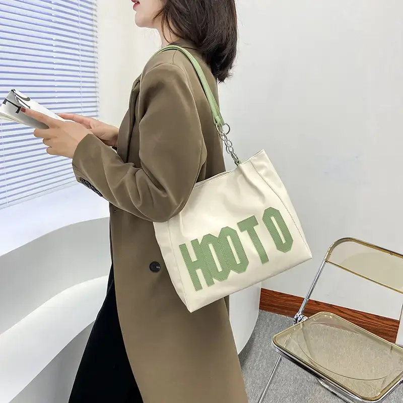 Women's Black Hooto Letter Tote Bag Shoulder Bag - Image 5