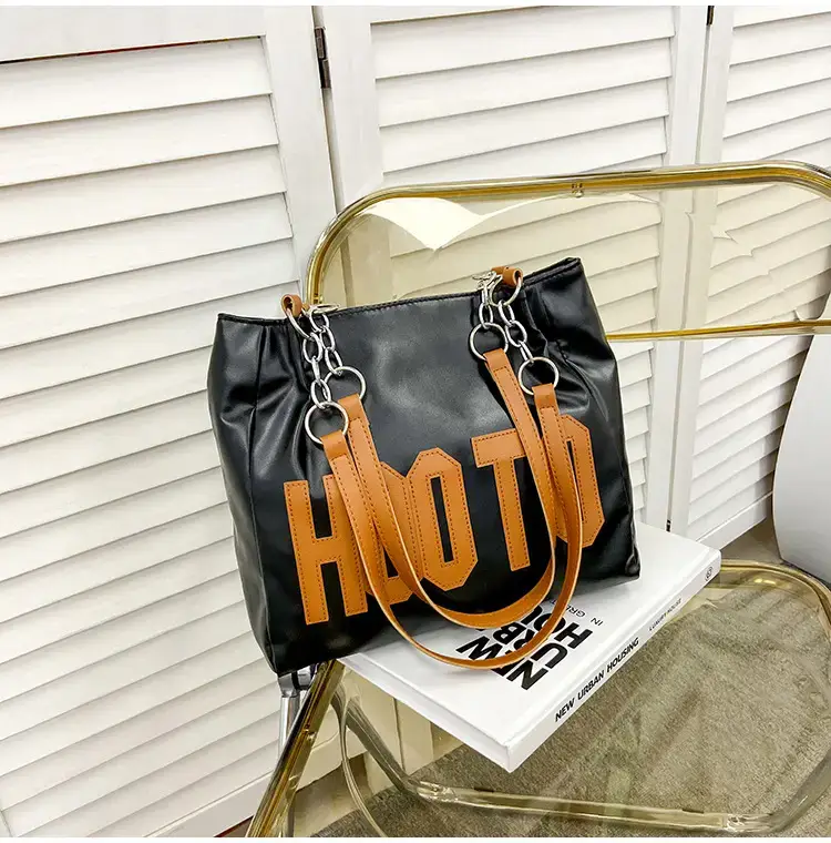 Women's Black Hooto Letter Tote Bag Shoulder Bag — feature 23