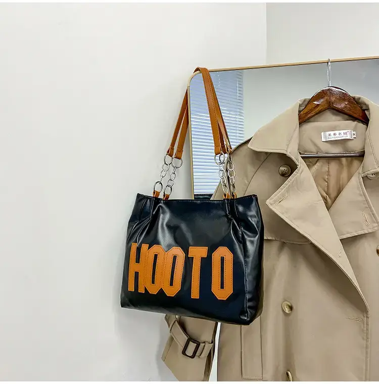 Women's Black Hooto Letter Tote Bag Shoulder Bag — feature 28