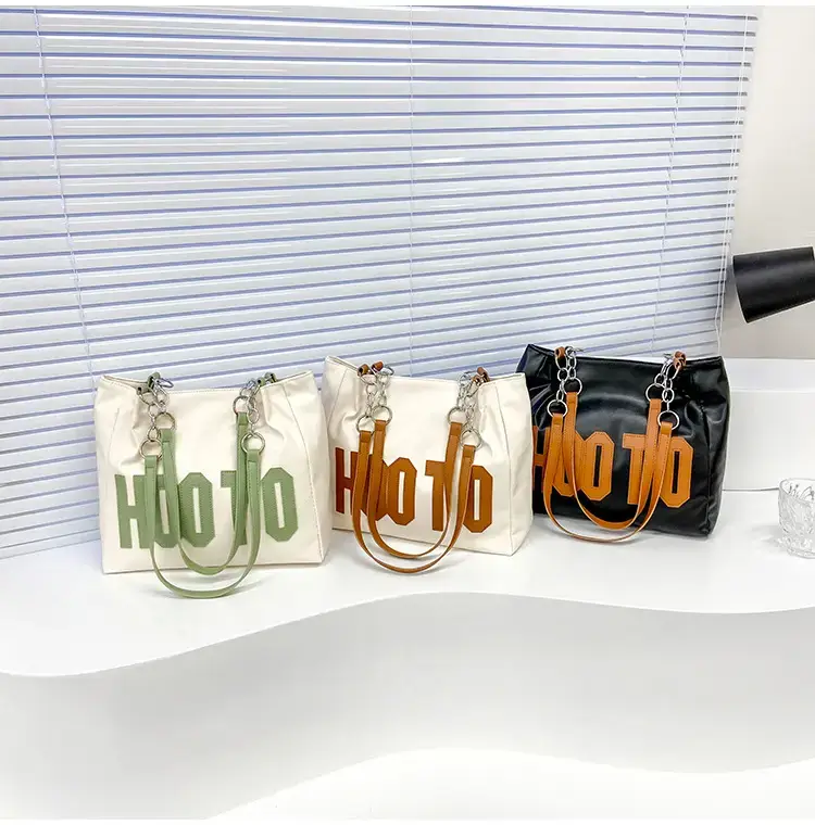 Women's Black Hooto Letter Tote Bag Shoulder Bag — feature 30