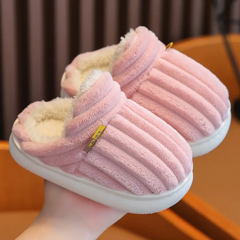 Children's Cotton Slippers for Boys and Girls, Cartoon Design, Closed Heel, Non-Slip, Indoor Home Slippers, Thickened and Warm, Children's Style