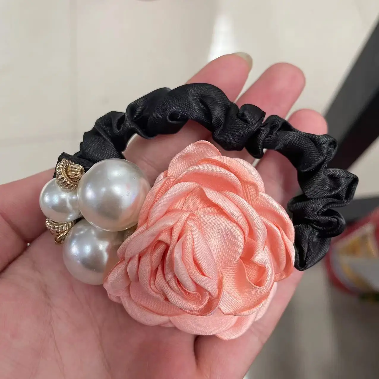 Korean Style Rose Pearl Hairband Set - Image 2