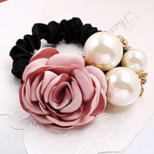 Korean Style Rose Pearl Hairband Set - Image 4