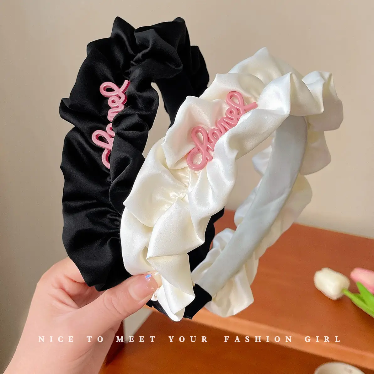 Cream High-Rise Skull Top Headband with Pink Embroidery - Image 7