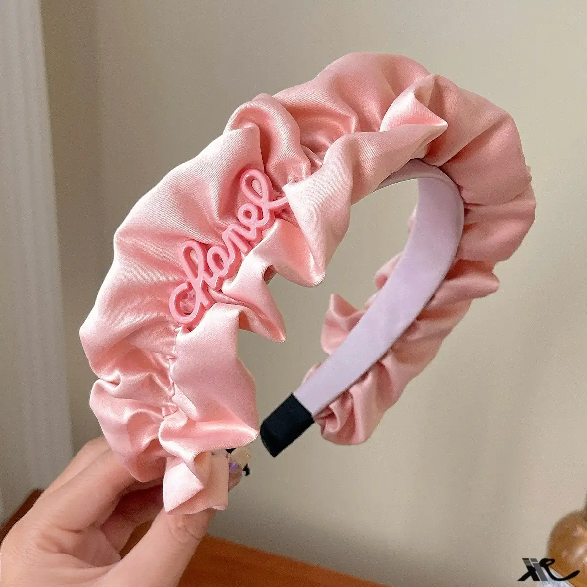 Cream High-Rise Skull Top Headband with Pink Embroidery - Image 2