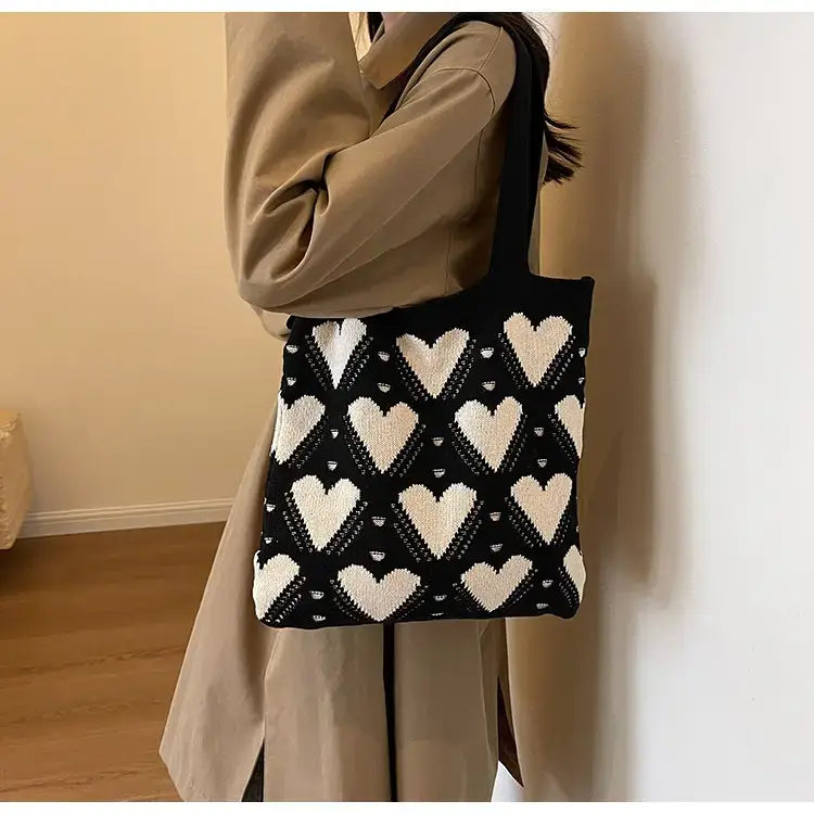 Women's Pink Heart Wool Knitted Shoulder Tote Bag — feature 23