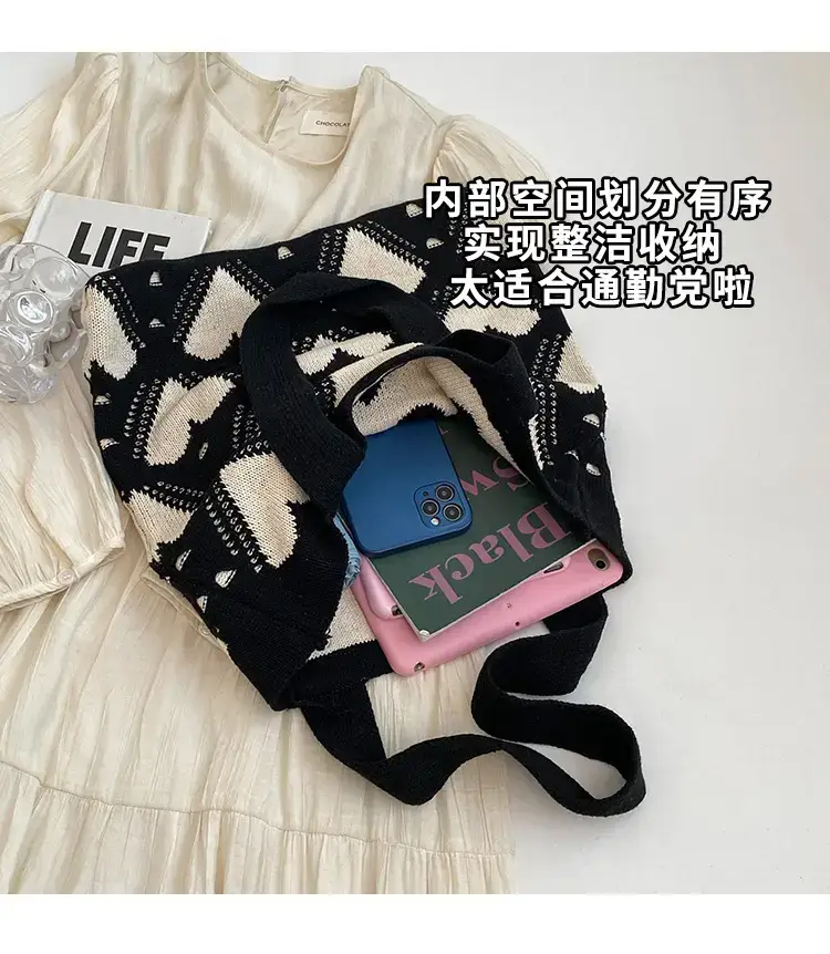Women's Pink Heart Wool Knitted Shoulder Tote Bag — feature 6