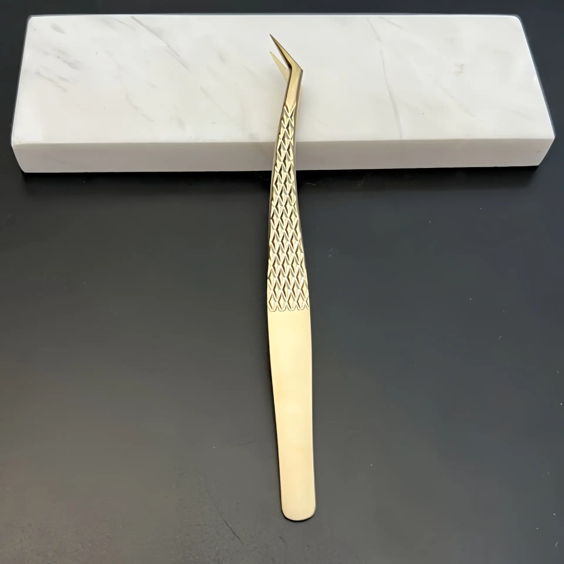 Gold Plated Eyelash Tweezers for Grafting False Eyelashes - Image 16