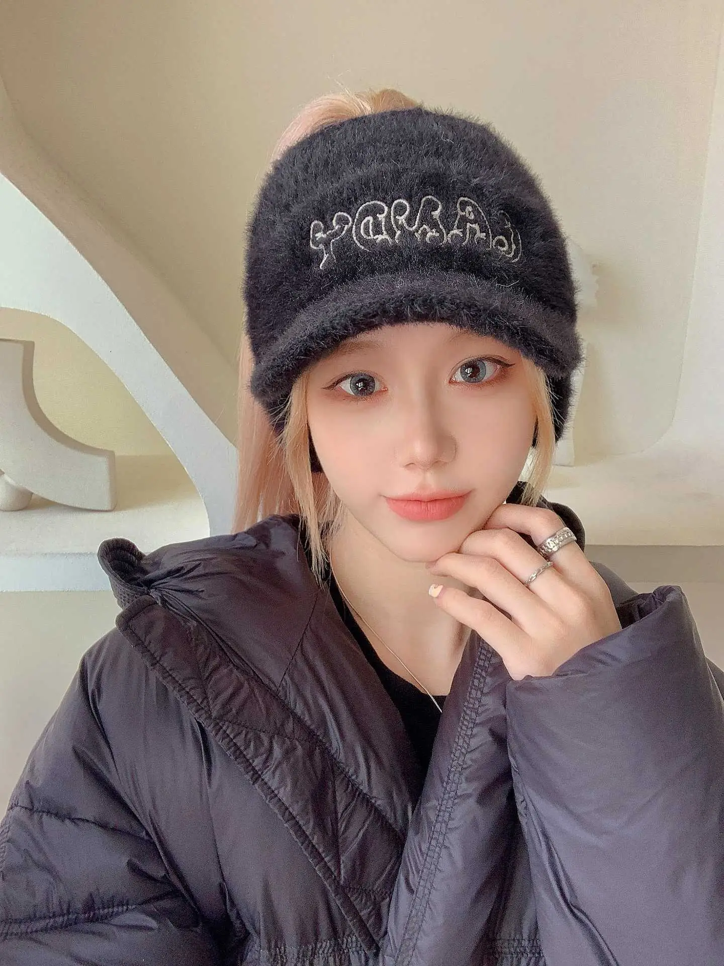 Women Warm Letter Hat Autumn Winter Casual Duck Cap — feature 10